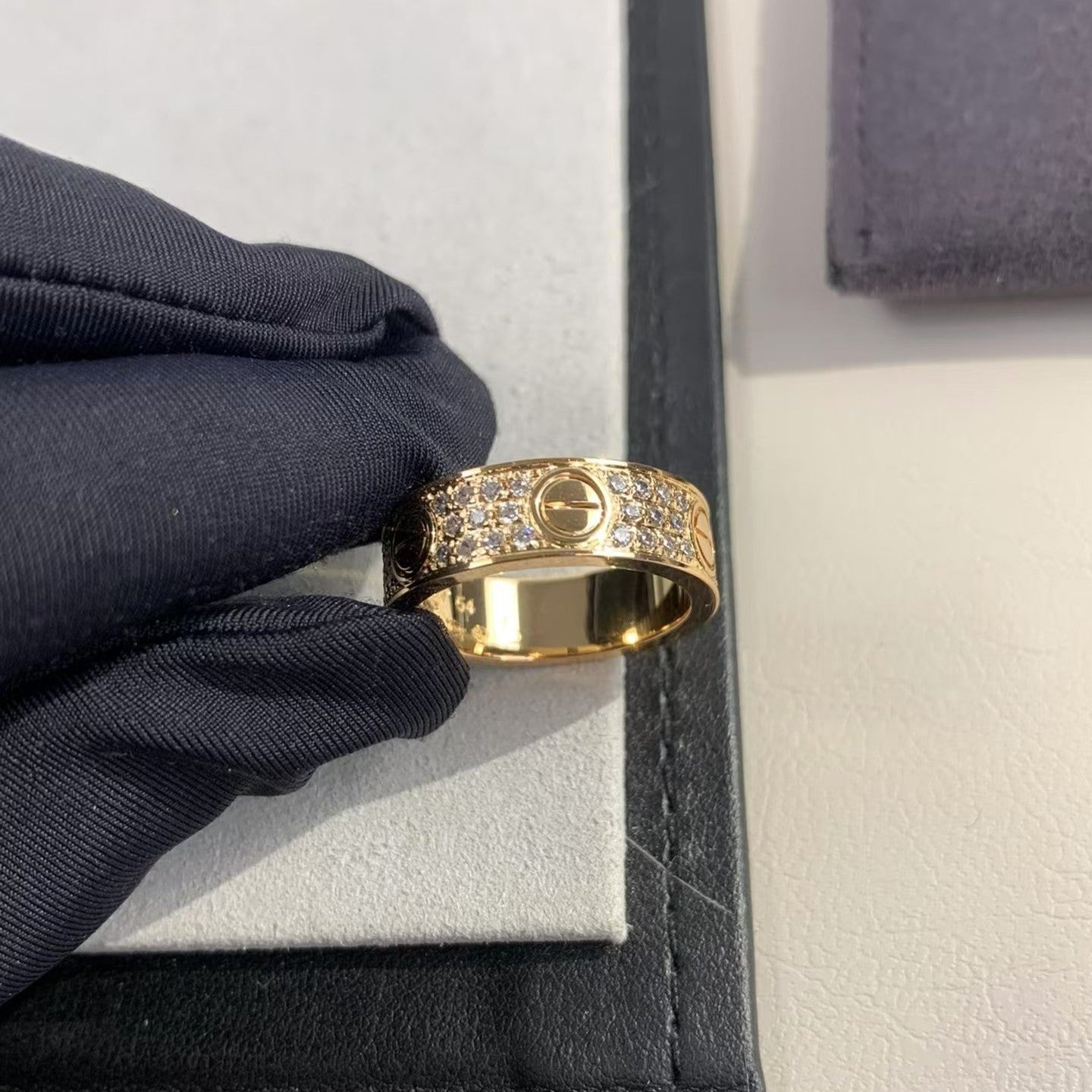 ˇGilded EraˇLOVE RING 5.5MM DIAMONDS PAVED