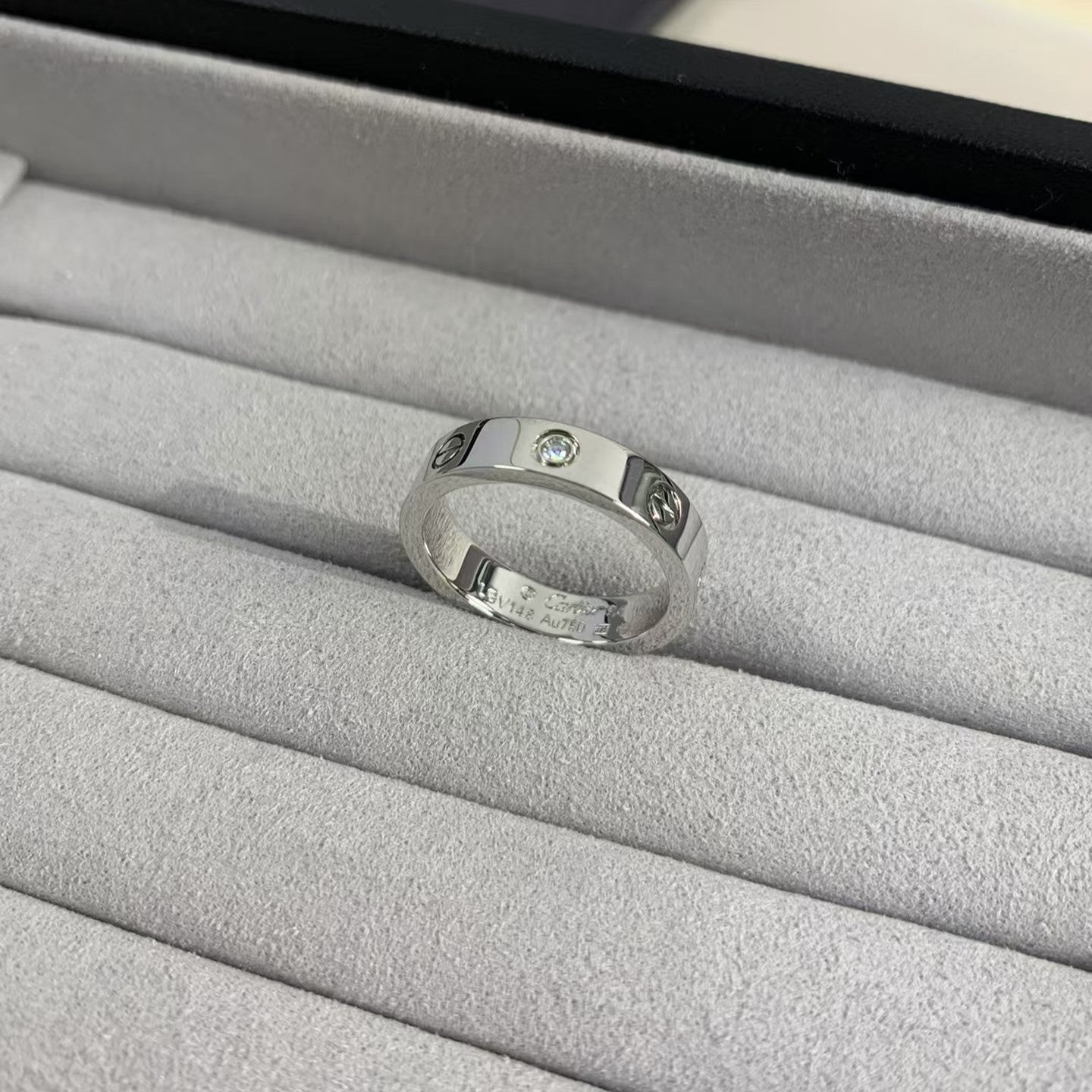 ˇGilded EraˇLOVE RING 4MM 1 DIAMOND SILVER