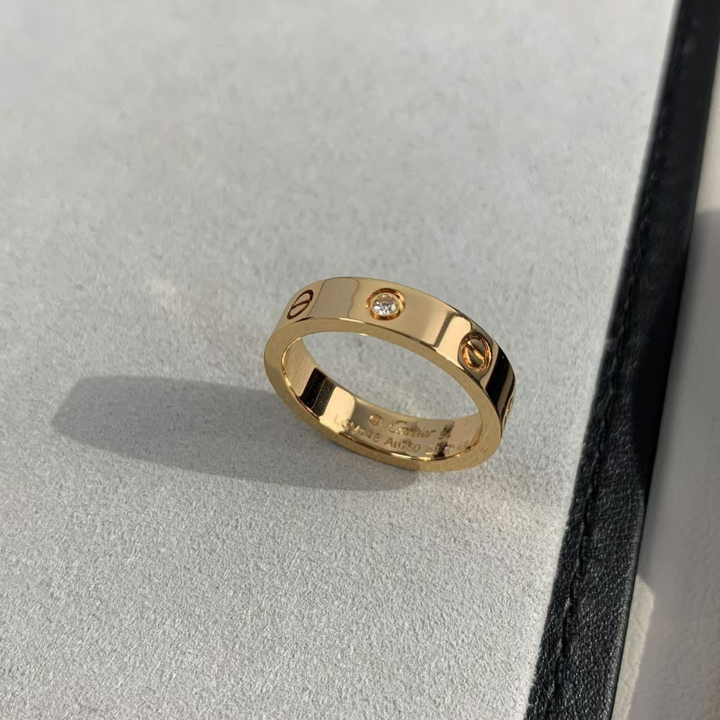 ˇGilded EraˇLOVE RING 4MM 1 DIAMOND PINK GOLD