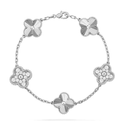 ˇGilded EraˇCLOVER 5 MOTIF SILVER DIAMOND BRACELET