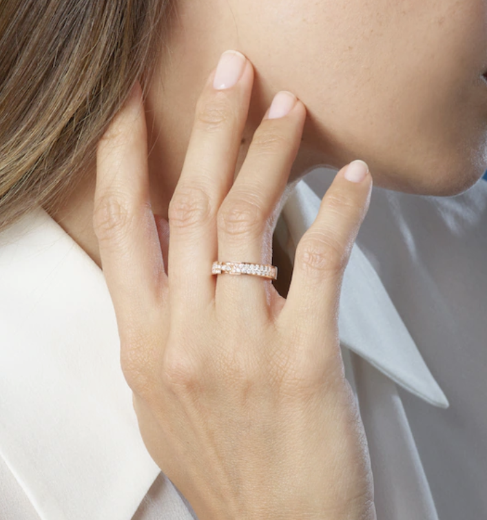 ˇGilded EraˇALLIANCE LIENS VIDENCE PAVED DIAMOND 4MM RING