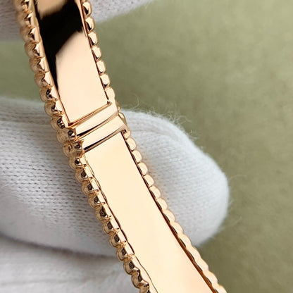 ˇGilded EraˇCLOVER BRACELET ENGRAVING SERIES