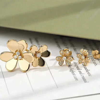 ˇGilded EraˇCLOVER COMOS GOLD DIAMOND RING