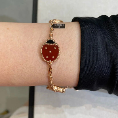 ˇGilded EraˇLUCKY SPRING 5 MOTIF BRACELET