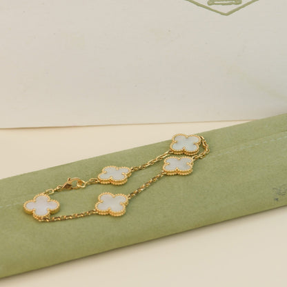ˇGilded EraˇCLOVER  5 MOTIF WHITE MOP BRACELET