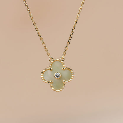 ˇGilded EraˇCLOVER 15MM DIAMOND GOLD MOTHER OF PEARL NECKLACE