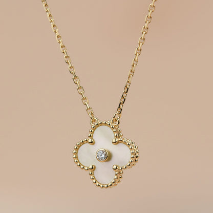 ˇGilded EraˇCLOVER 15MM DIAMOND GOLD MOTHER OF PEARL NECKLACE