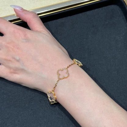 ˇGilded EraˇCLOVER 5 MOTIF ROCK CRYSTAL PINK GOLD BRACELET