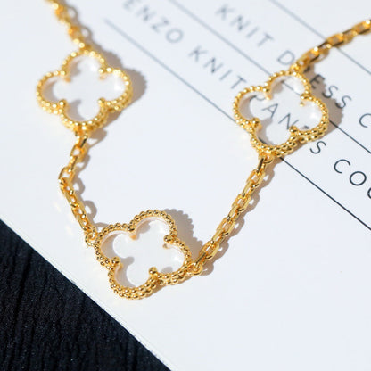 ˇGilded EraˇCLOVER 5 MOTIF ROCK CRYSTAL PINK GOLD BRACELET