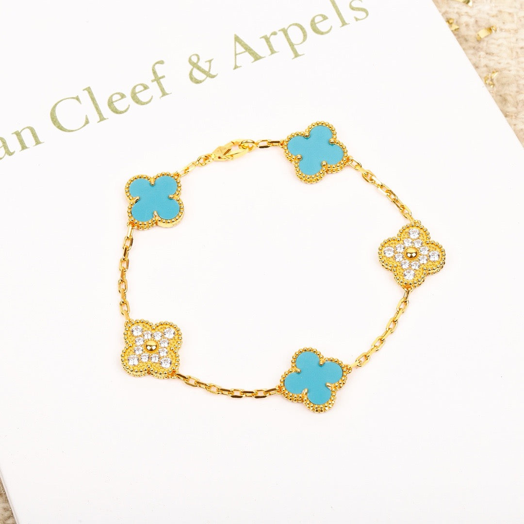 ˇGilded EraˇCLOVER 5 MOTIF TURQUOISE DIAMOND GOLD BRACELET