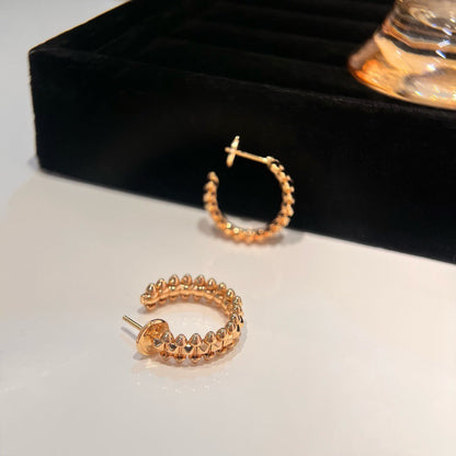 ˇGilded EraˇCLASH SMALL HOOP EARRINGS