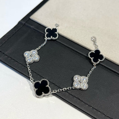 ˇGilded EraˇCLOVER 5 MOTIF ONYXS DIAMOND BRACELET SILVER