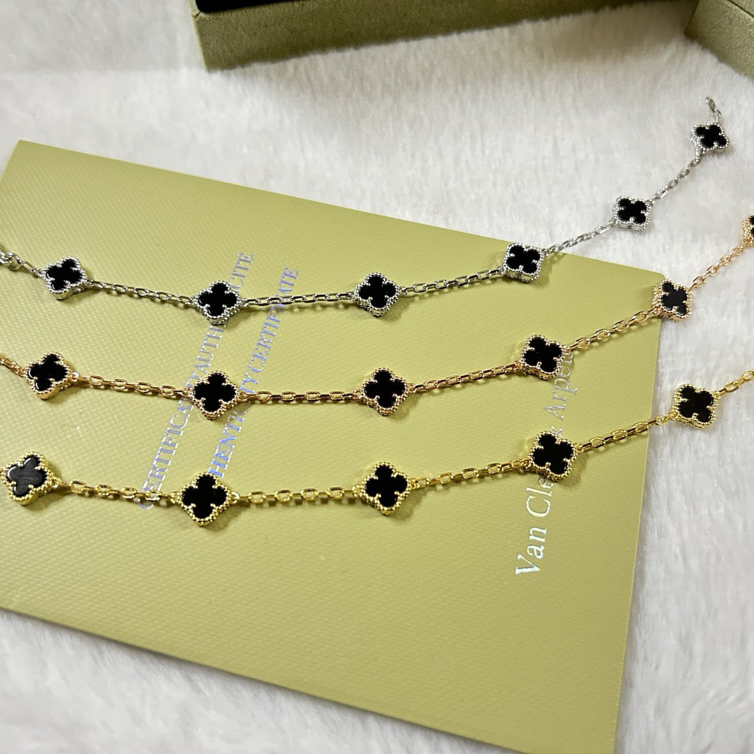 ˇGilded EraˇCLOVER 6 MOTIF  ONYXS BRACELET