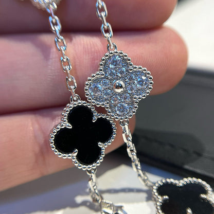 ˇGilded EraˇCLOVER 5 MOTIF ONYXS DIAMOND BRACELET SILVER