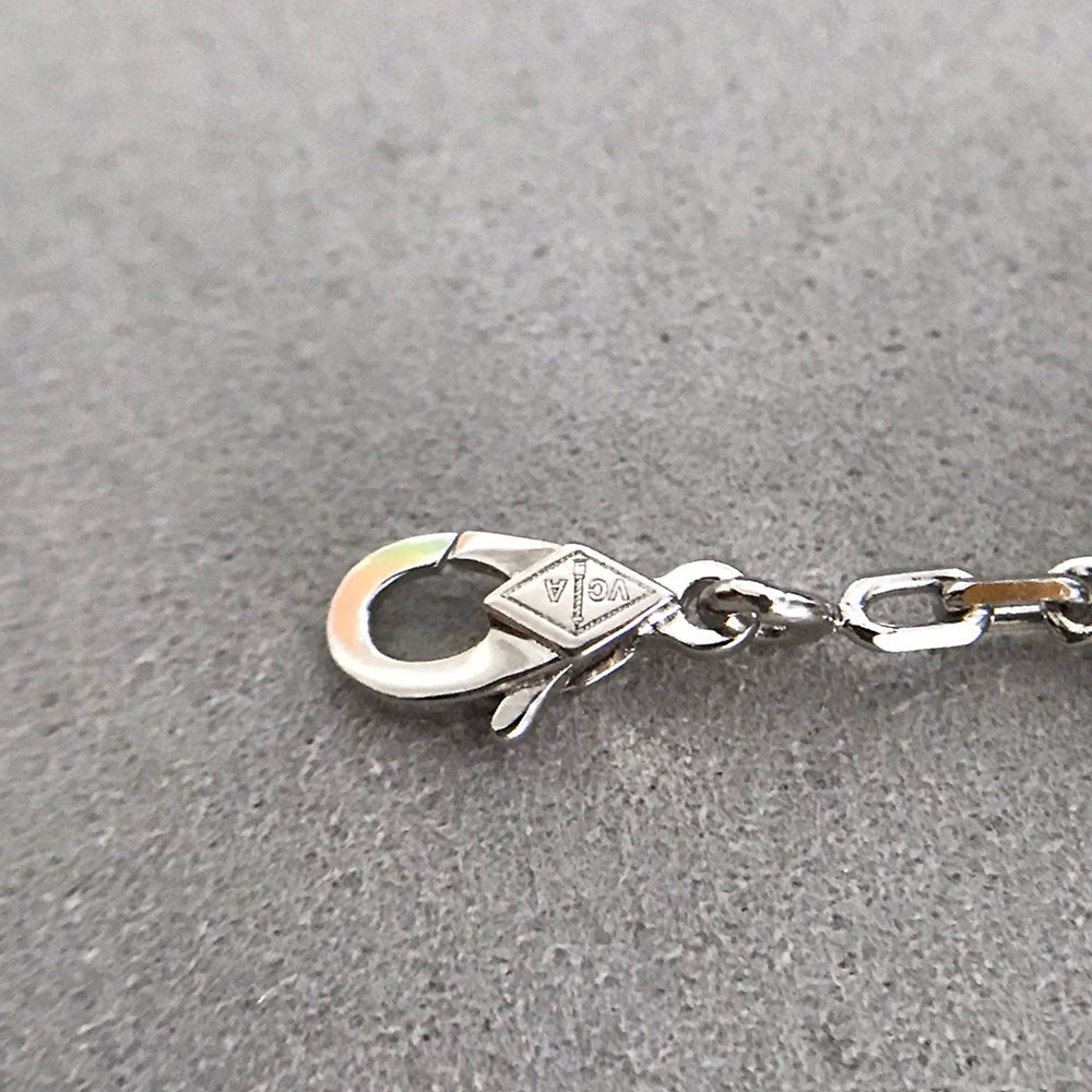 ˇGilded EraˇCLOVER 5 MOTIF ONYXS DIAMOND BRACELET SILVER
