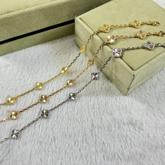 ˇGilded EraˇCLOVER 6 MOTIF DIAMOND BRACELET