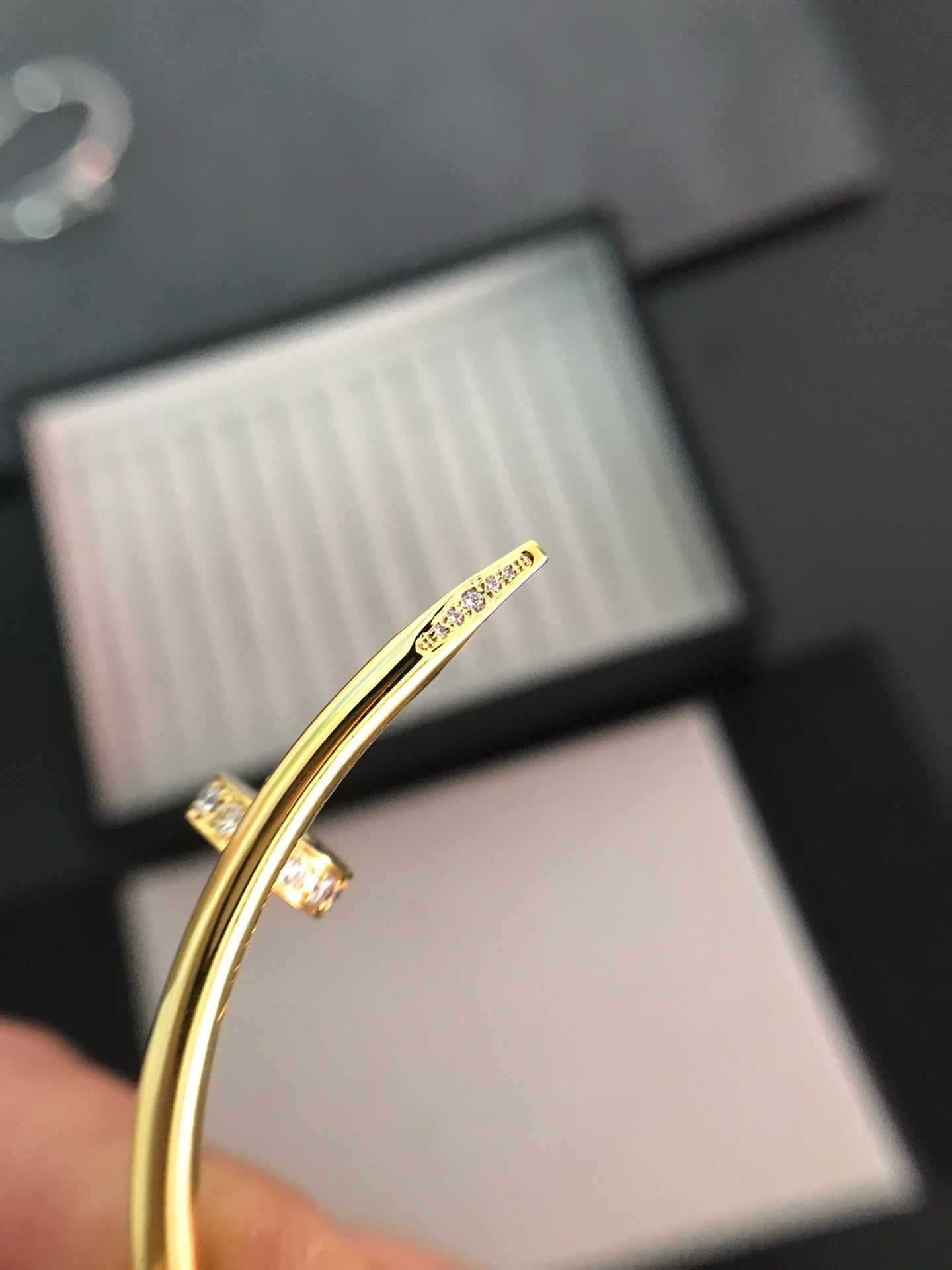 ˇGilded EraˇJUSTE BRACELET 3.5MM DIAMONDS