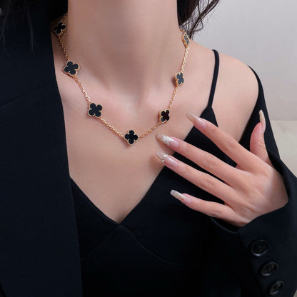 ˇGilded EraˇCLOVER 10 MOTIFS ONYX NECKLACE