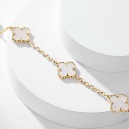 ˇGilded EraˇCLOVER 10 MOTIFS WHITE MOTHER OF PEARL NECKLACE