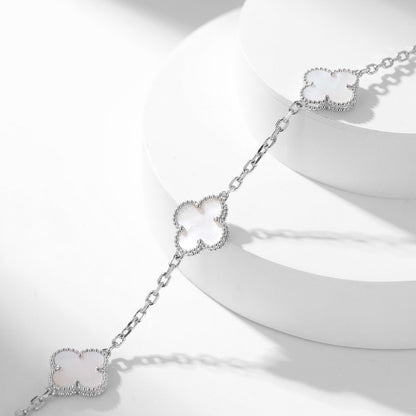 ˇGilded EraˇCLOVER 10 MOTIFS WHITE MOTHER OF PEARL NECKLACE