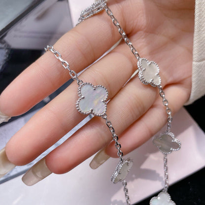 ˇGilded EraˇCLOVER 10 MOTIFS WHITE MOTHER OF PEARL NECKLACE