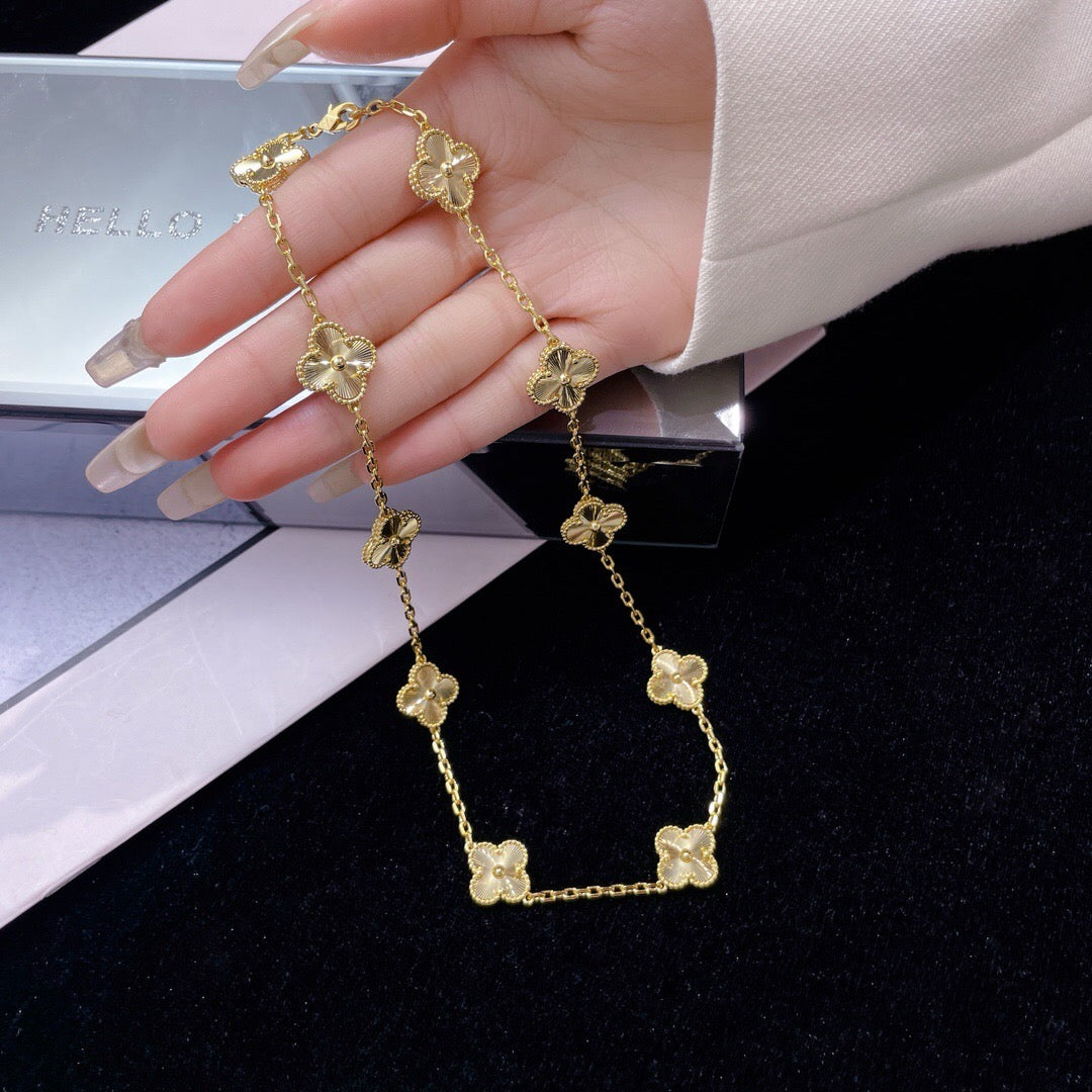 ˇGilded EraˇCLOVER 10 MOTIFS LASER NECKLACE