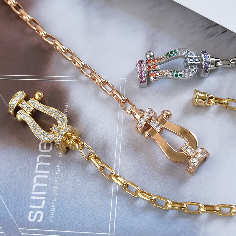 ˇGilded EraˇFORCE LARGE HORSESHOE CLASP  METAL BRACELET