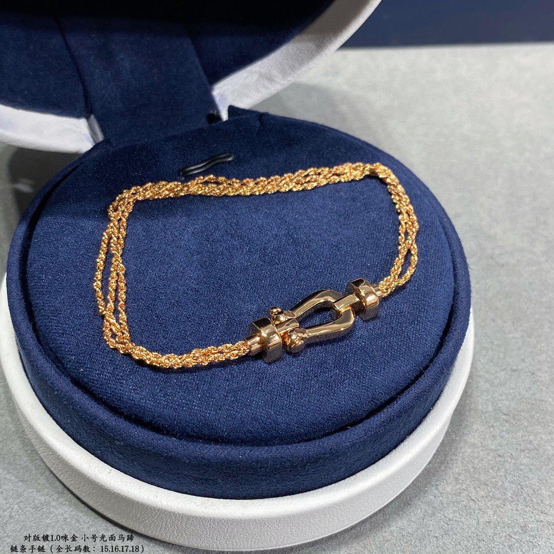 ˇGilded EraˇFORCE SMALL HORSESHOE  DIAMOND CHAIN ROPE BRACELET