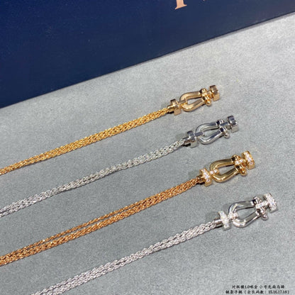 ˇGilded EraˇFORCE SMALL HORSESHOE  DIAMOND CHAIN ROPE BRACELET