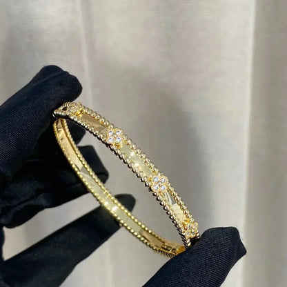 ˇGilded EraˇCLOVER BRACELET 4MM DIAMONDS
