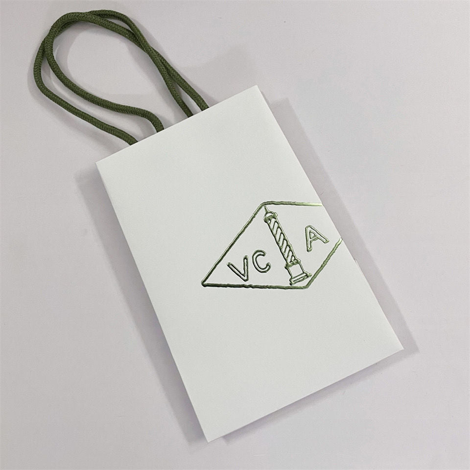 ˇGilded EraˇVA CLOVER BRACELET NECKLACE RING BOX GIFT BAG