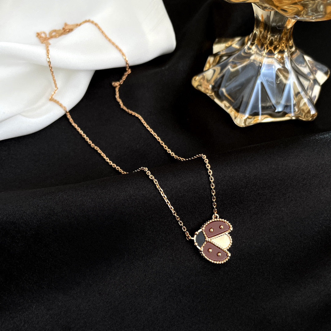 ˇGilded EraˇLUCKY  CARNELIANS LADYBUG NECKLACE