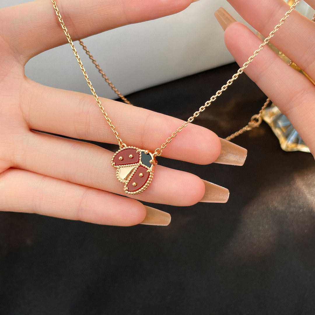 ˇGilded EraˇLUCKY  CARNELIANS LADYBUG NECKLACE