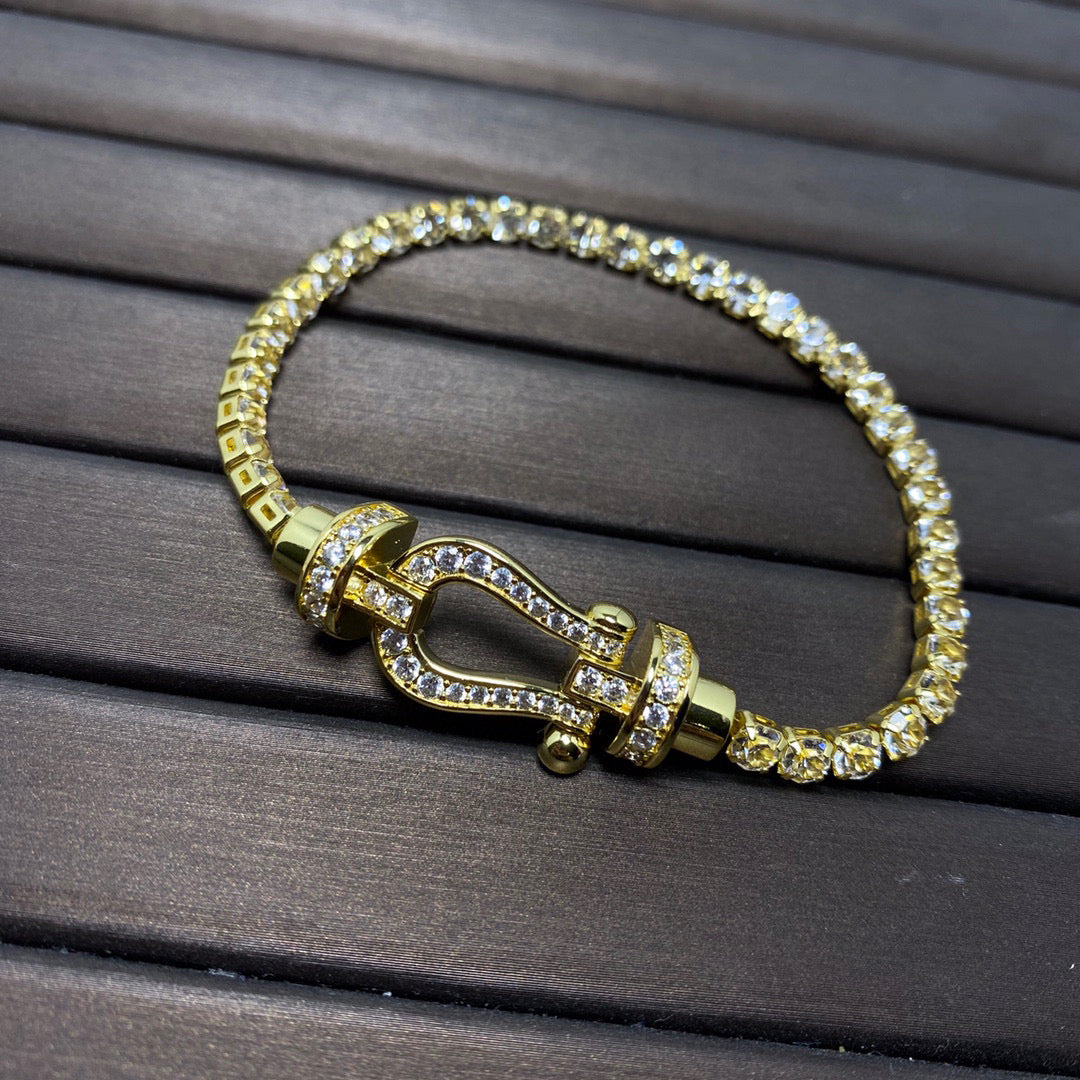 ˇGilded EraˇFORCE  LARGE HORSESHOE FULL DIAMOND TENNIS BRACELET