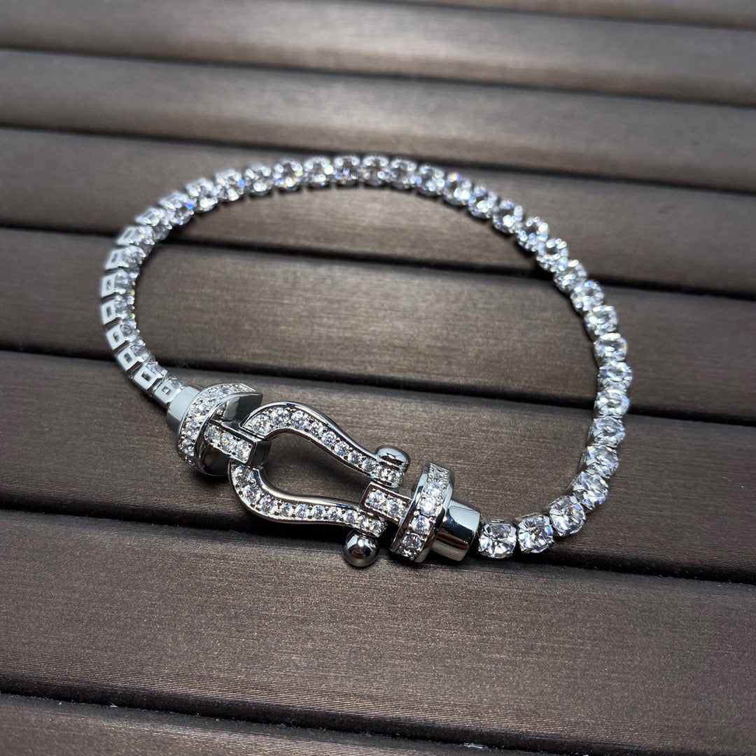 ˇGilded EraˇFORCE  HORSESHOE  DIAMOND TENNIS BRACELET