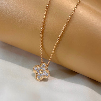 ˇGilded EraˇCLOVER 15MM DIAMOND SINGLE FLOWER NECKLACE