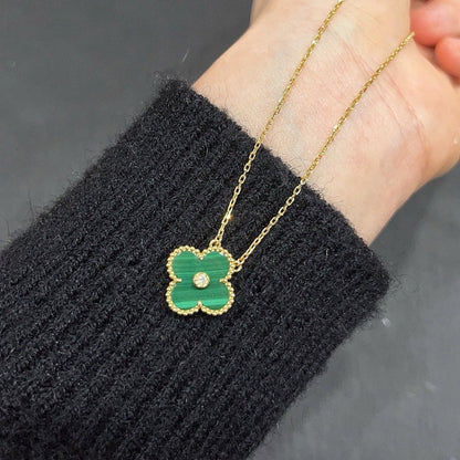 ˇGilded EraˇCLOVER 15MM DIAMOND TURQUOISE NECKLACE