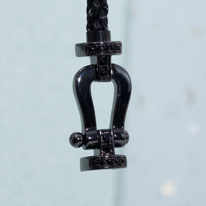ˇGilded EraˇFORCE LARGE SERIES HORSESHOE BLACK SAMURAI BRACELET