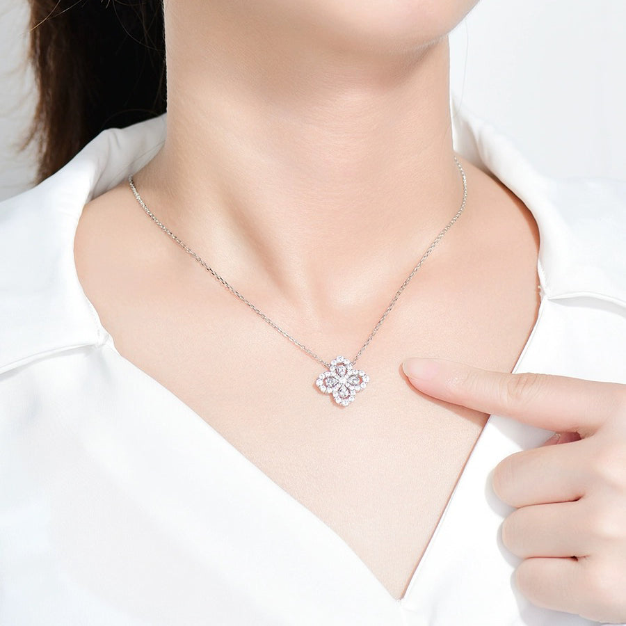 ˇGilded EraˇLOOP NECKLACE FULL MOTIF DIAMOND 16MM MULTIPLE COLORS