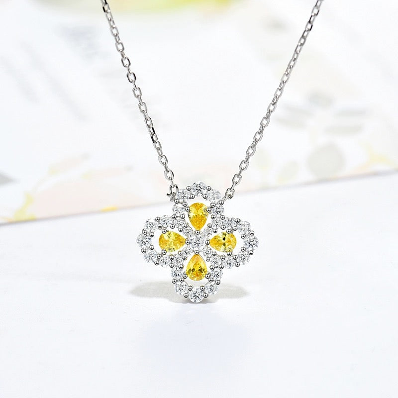 ˇGilded EraˇLOOP NECKLACE FULL MOTIF DIAMOND 16MM MULTIPLE COLORS