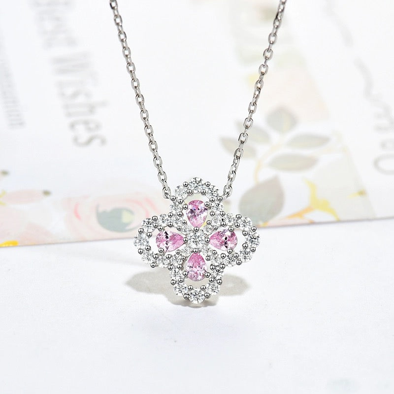 ˇGilded EraˇLOOP NECKLACE FULL MOTIF DIAMOND 16MM MULTIPLE COLORS
