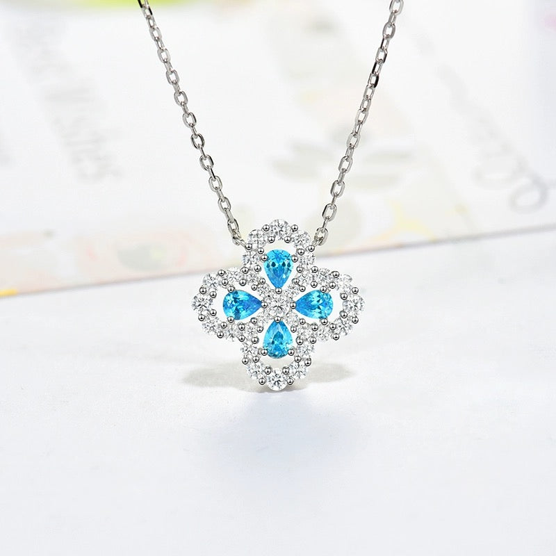 ˇGilded EraˇLOOP NECKLACE FULL MOTIF DIAMOND 16MM MULTIPLE COLORS