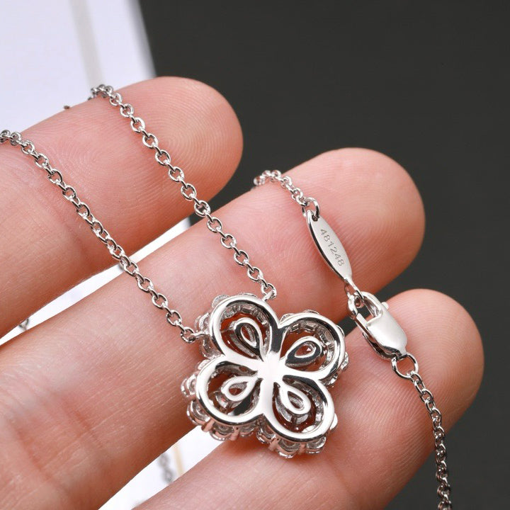 ˇGilded EraˇLOOP NECKLACE FULL MOTIF DIAMOND 16MM MULTIPLE COLORS