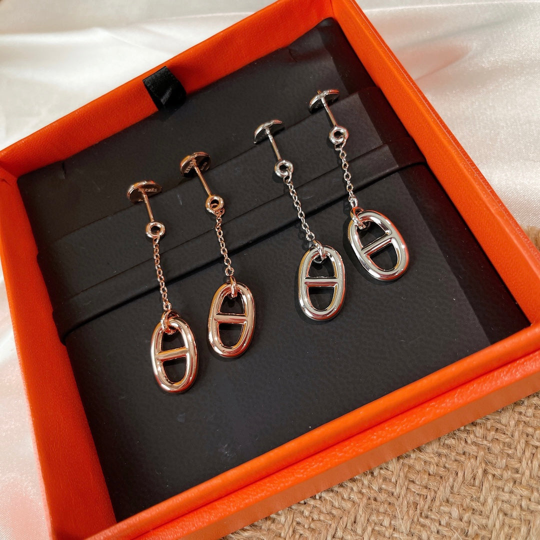 ˇGilded EraˇCHAINE TASSEL EARRINGS