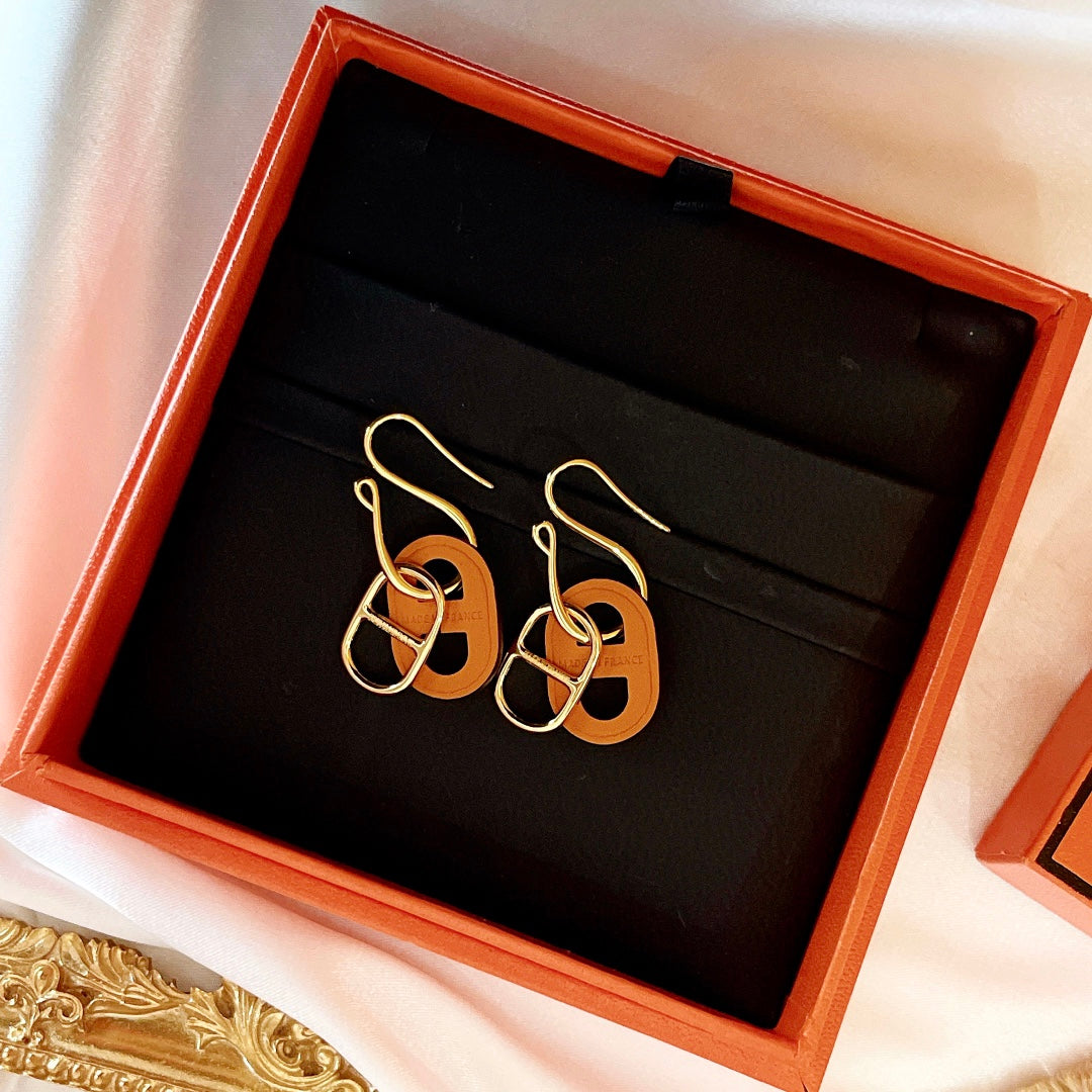 ˇGilded EraˇHM O'MAILLON GOLD EARRINGS