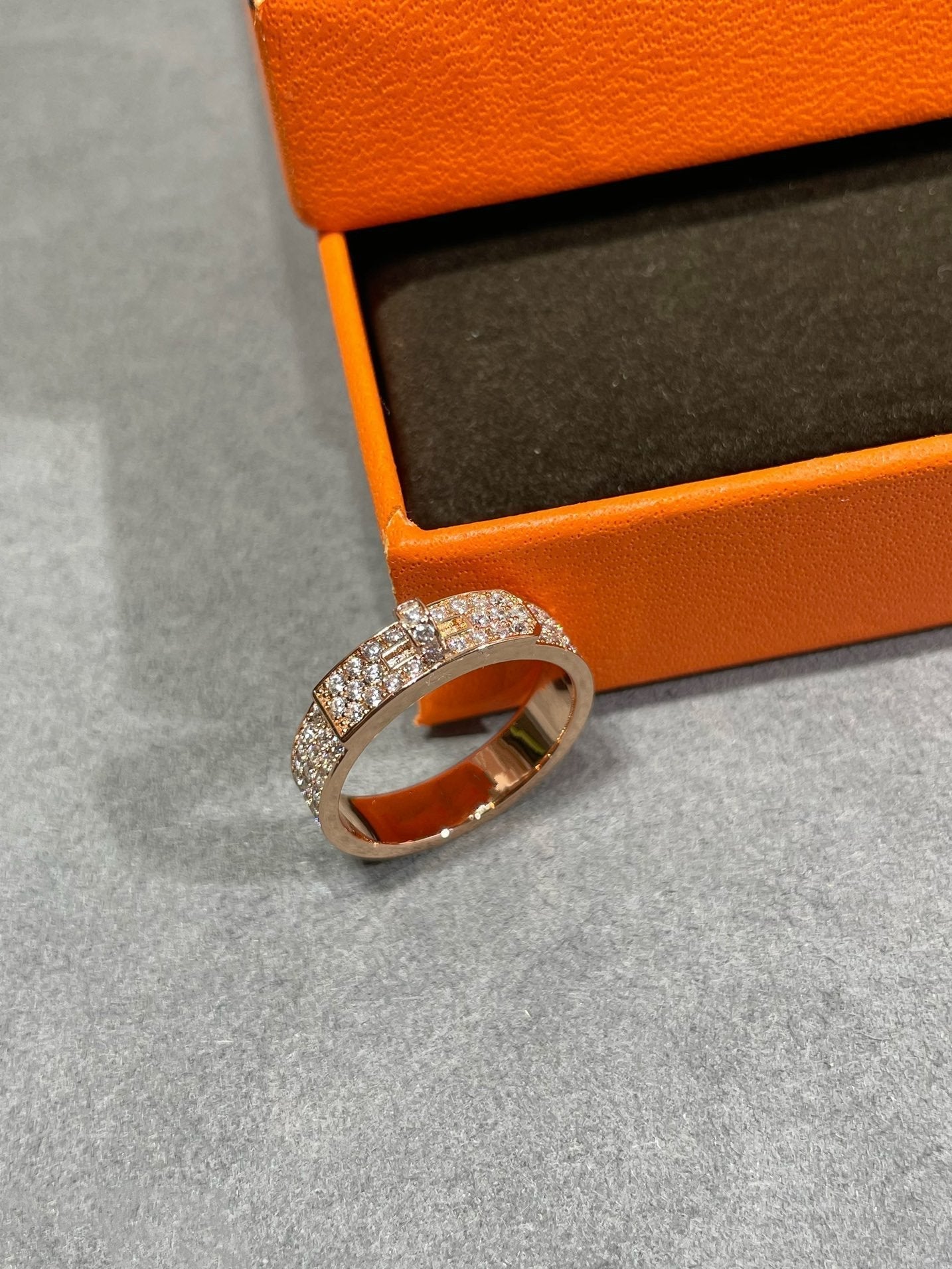 ˇGilded EraˇKELLY PINK GOLD DIAMOND RING