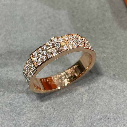 ˇGilded EraˇKELLY PINK GOLD DIAMOND RING