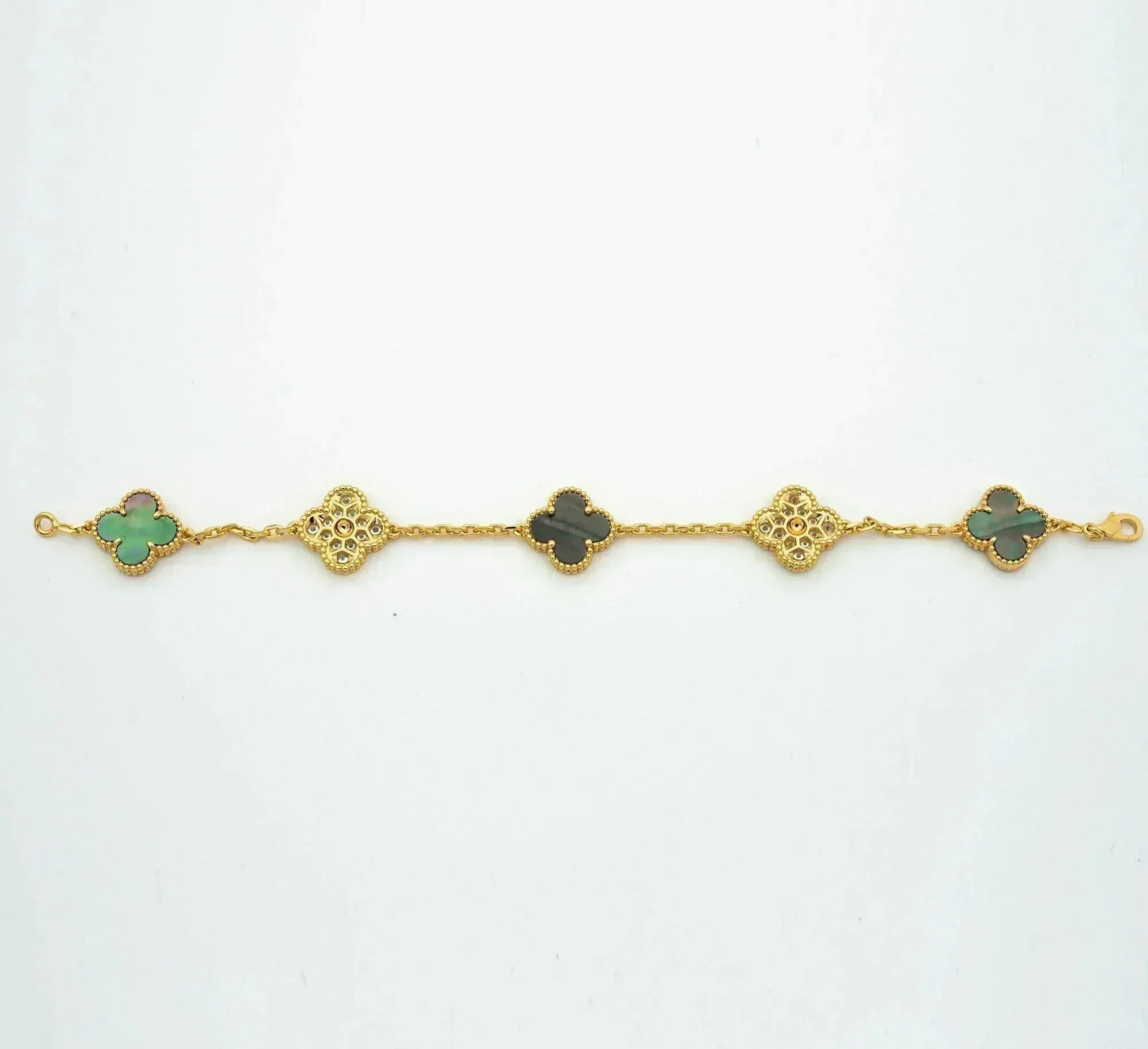 ˇGilded EraˇCLOVER 5 MOTIF GRAY MOP DIAMOND BRACELET
