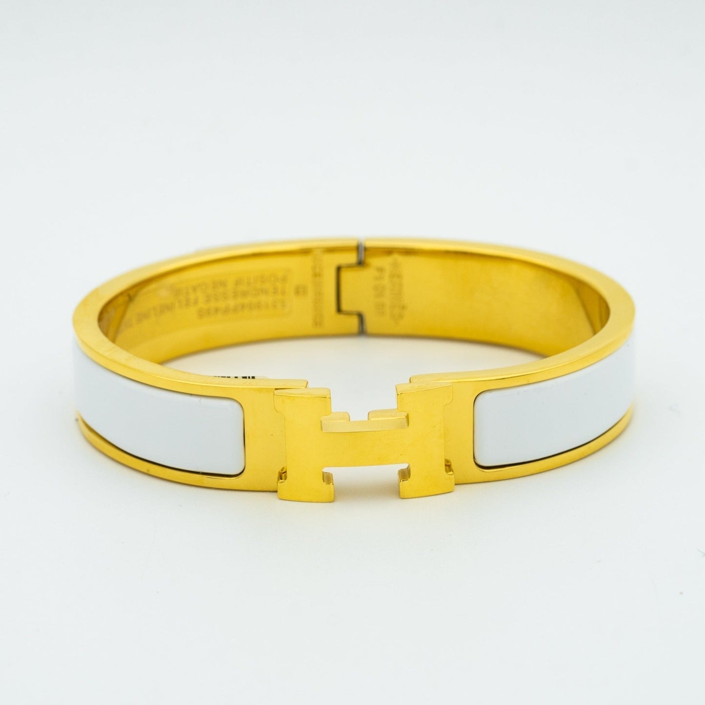 ˇGilded EraˇH WHITE BRACELET