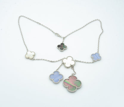ˇGilded EraˇCLOVER MOP CHALCEDONY NECKLACE SILVER 6 MOTIF